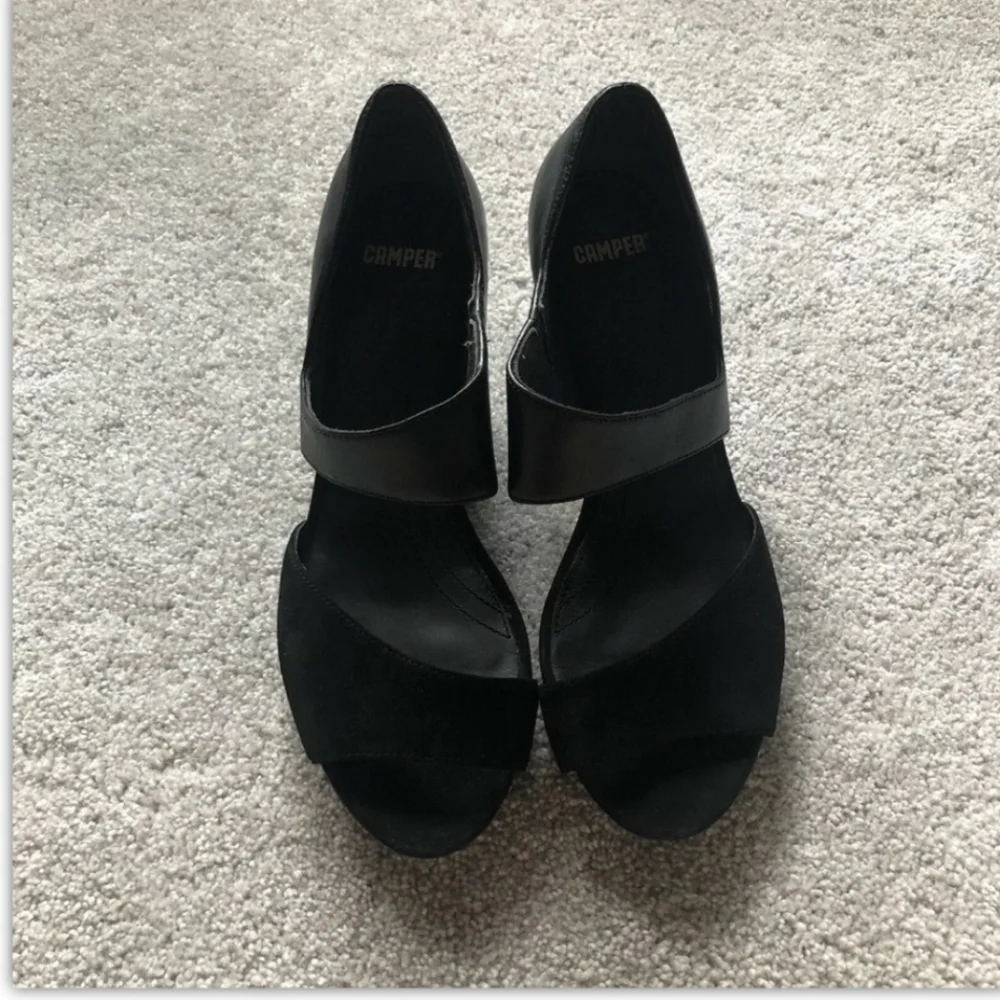 Camper Laura Black Woman Sandals Leather Wooden Heel Suede Wedges Size 39